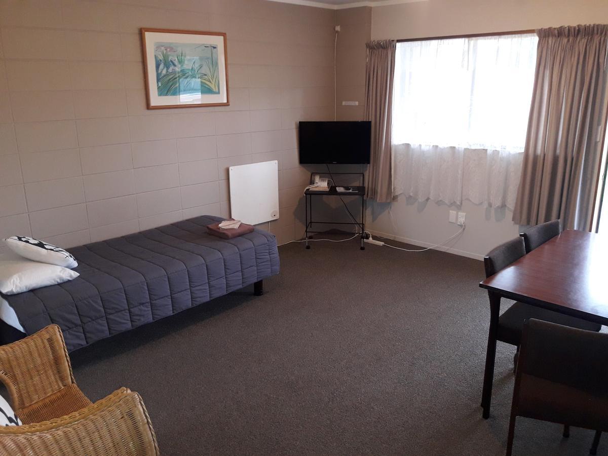 Motel Sierra Whangarei Extérieur photo